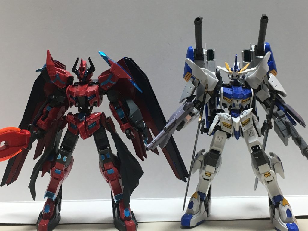 先述のイシュタリアとの比較画像です