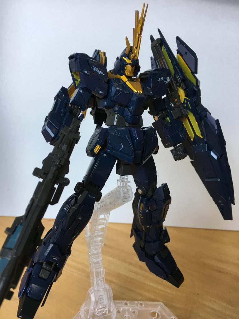 ユニコーンモード
デカールを貼り、光沢トップコートでコーティングしています