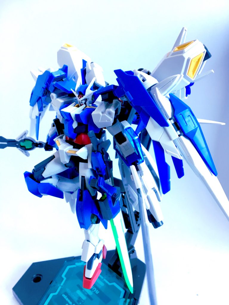 ## ダブルオーダイバーエースWX
ダイバーエース、ダブルオーダイザー、ダイバーXの3モードが三位一体した姿
ヤバい(確信)
後から見ても上から見てもXなので、WXと名付けられた。