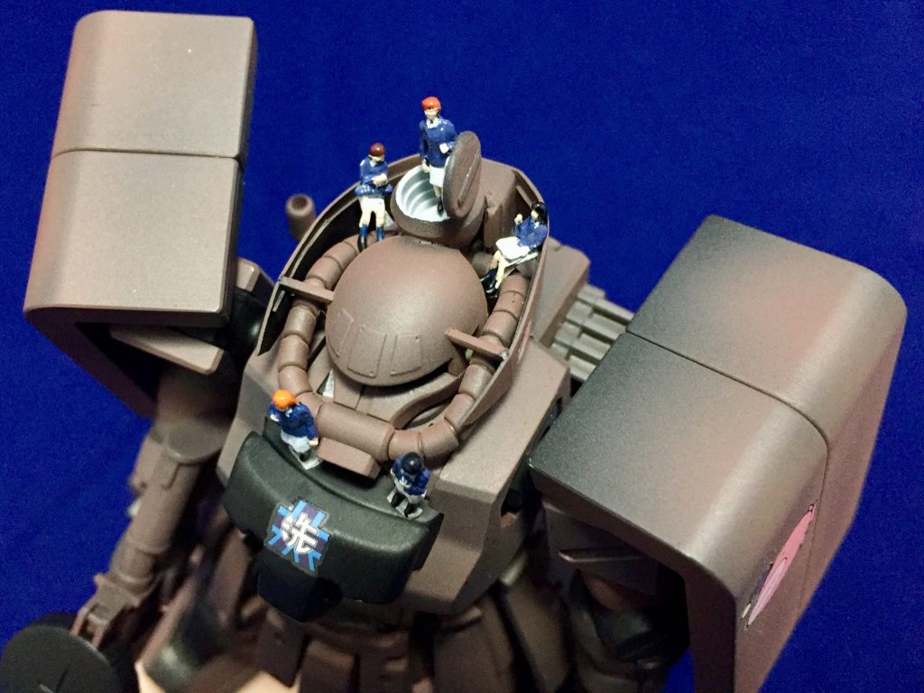 女子学生は「あんこう踊り」が得意な5人組。