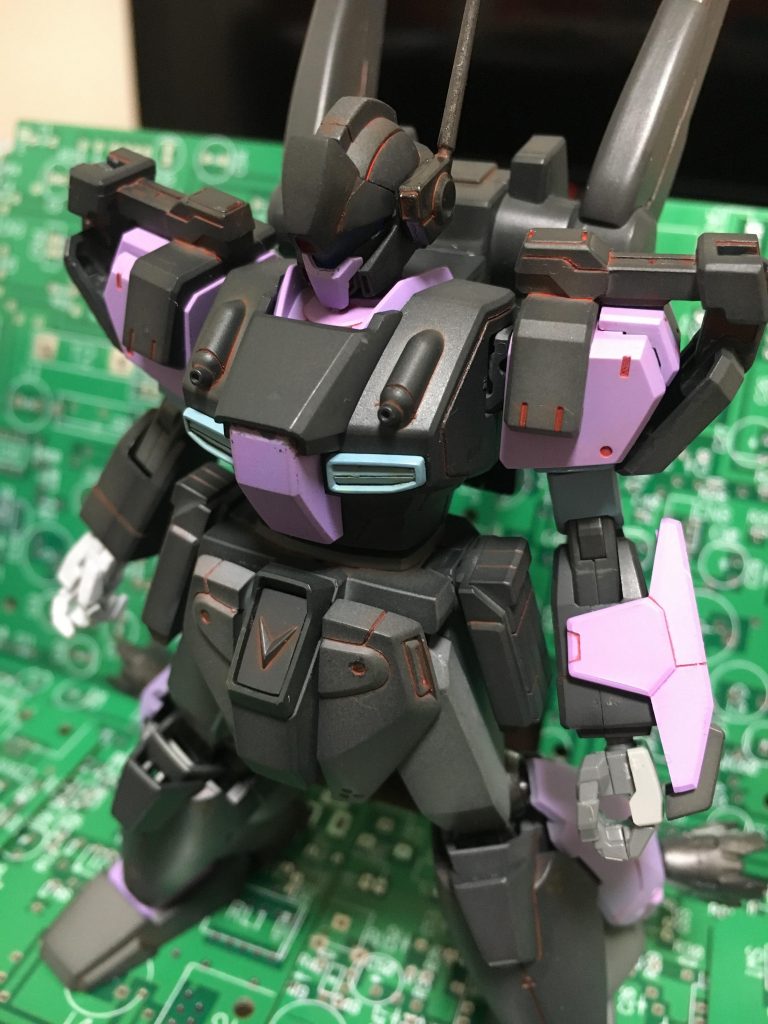 ビルギットさん!?下手な部下にやらせるから塗装が下手なんすよ!!
え?インサイドマウンテンが塗った???