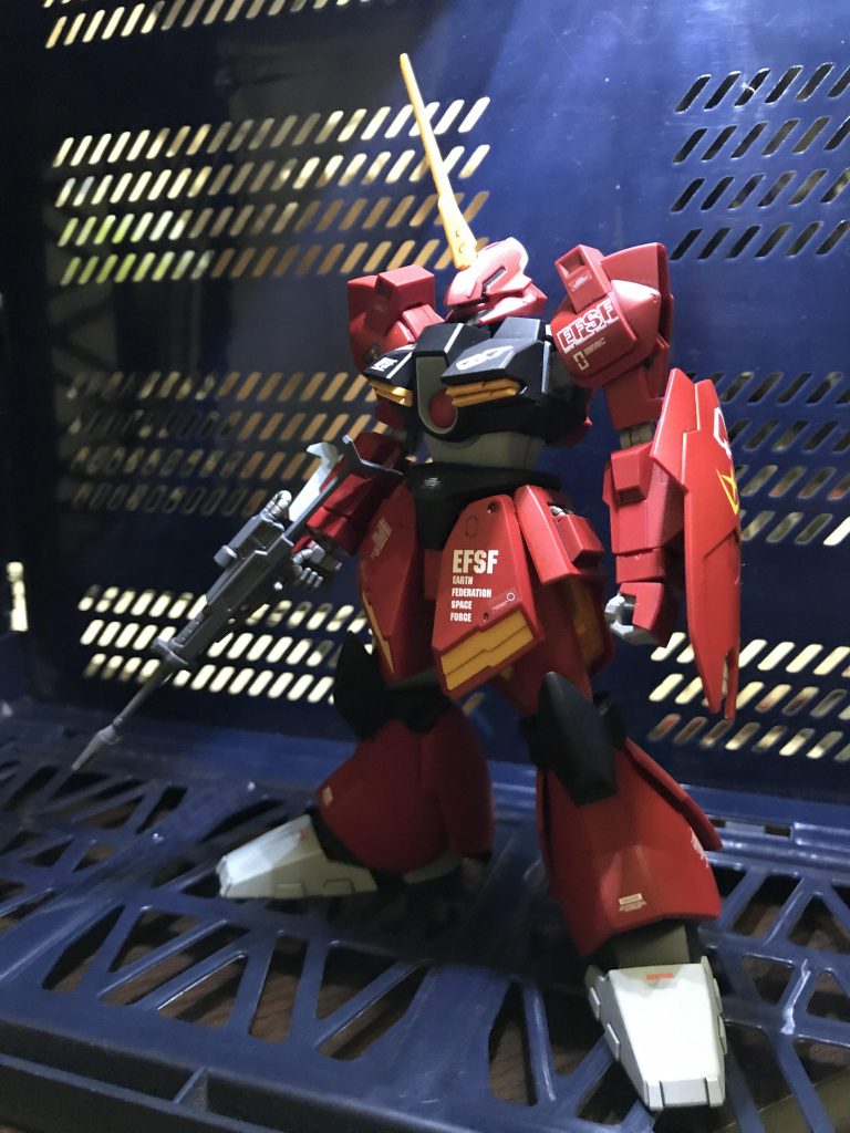 カラーはプルツーの機体のイメージです。