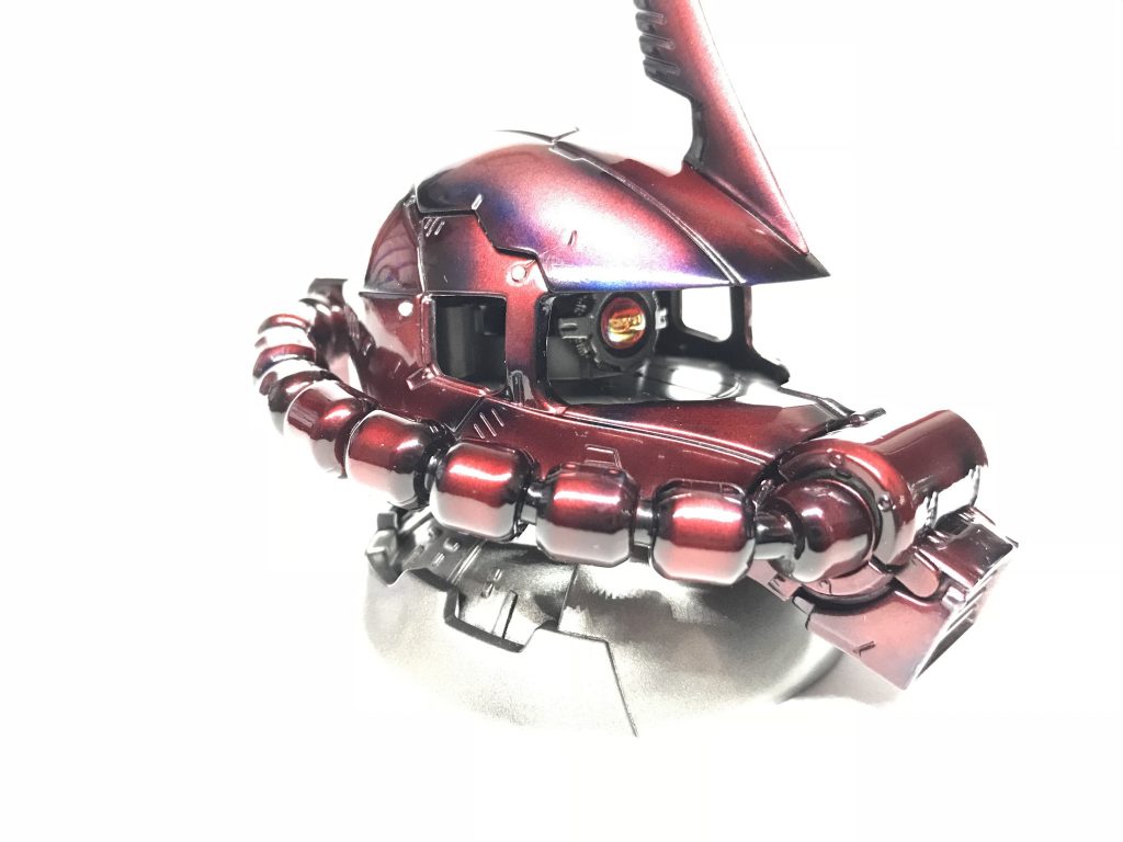 赤いザクヘッド–3枚目/制作者：フルコウ