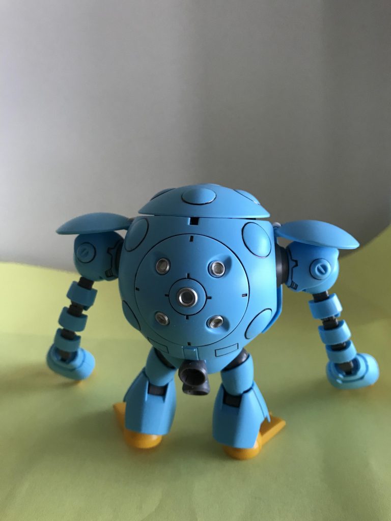 後ろから。スミ入れをもう少しボカした方が良かったかな？