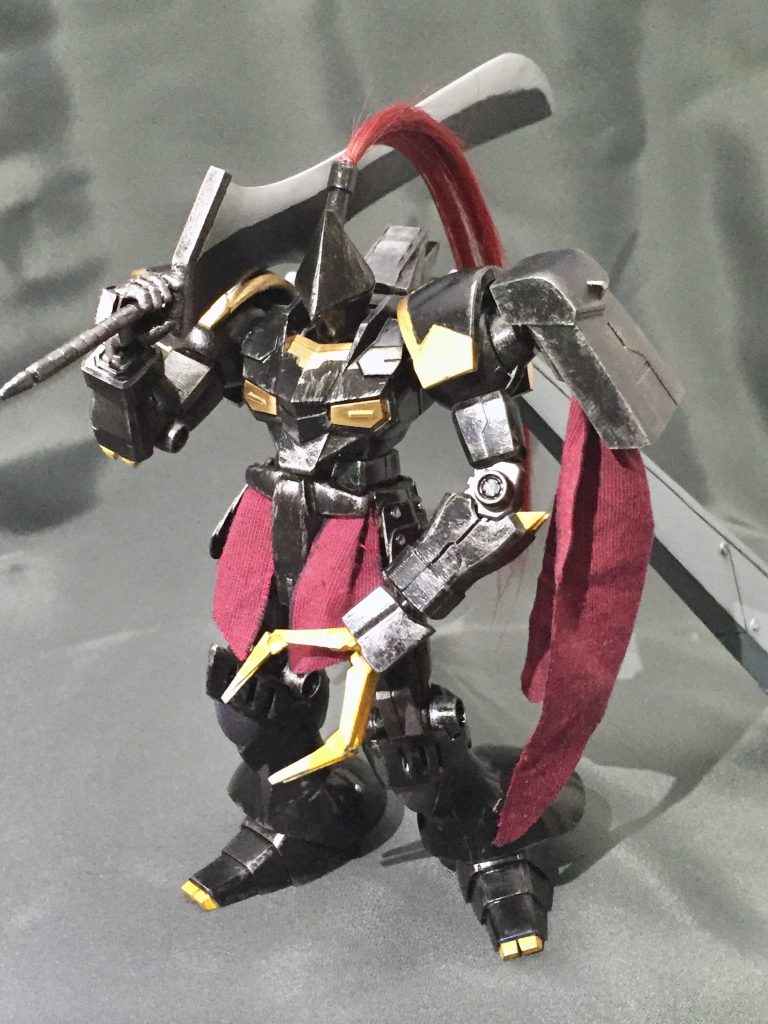 左前腕部はクローの存在感に負けないように3mm伸長&2mm幅増