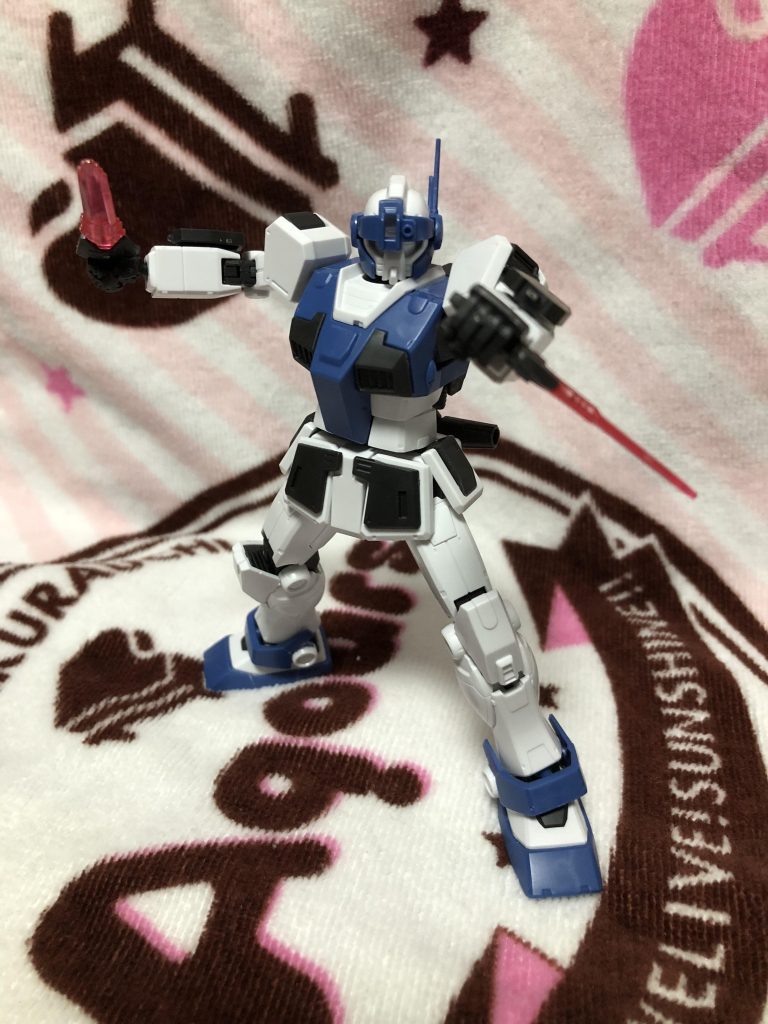 ビームダガーは手にも持たせられます！