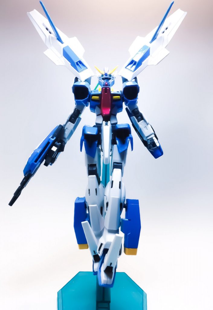 カッコイイポーズ！
バインダーと腕を上手く角度つけると、Ｘシルエットにする事が出来ます！