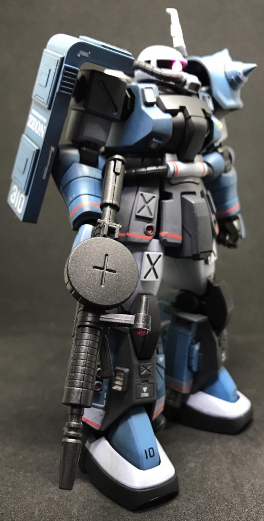 マシンガン装備。スコープはクリアパーツ使用。