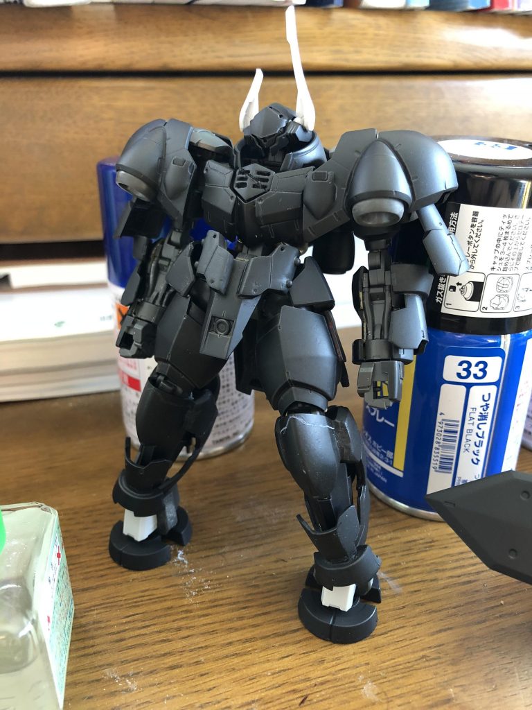 墨入れ前です。今回墨入れは金色で行いました。墨入れというべきなのだろうか...