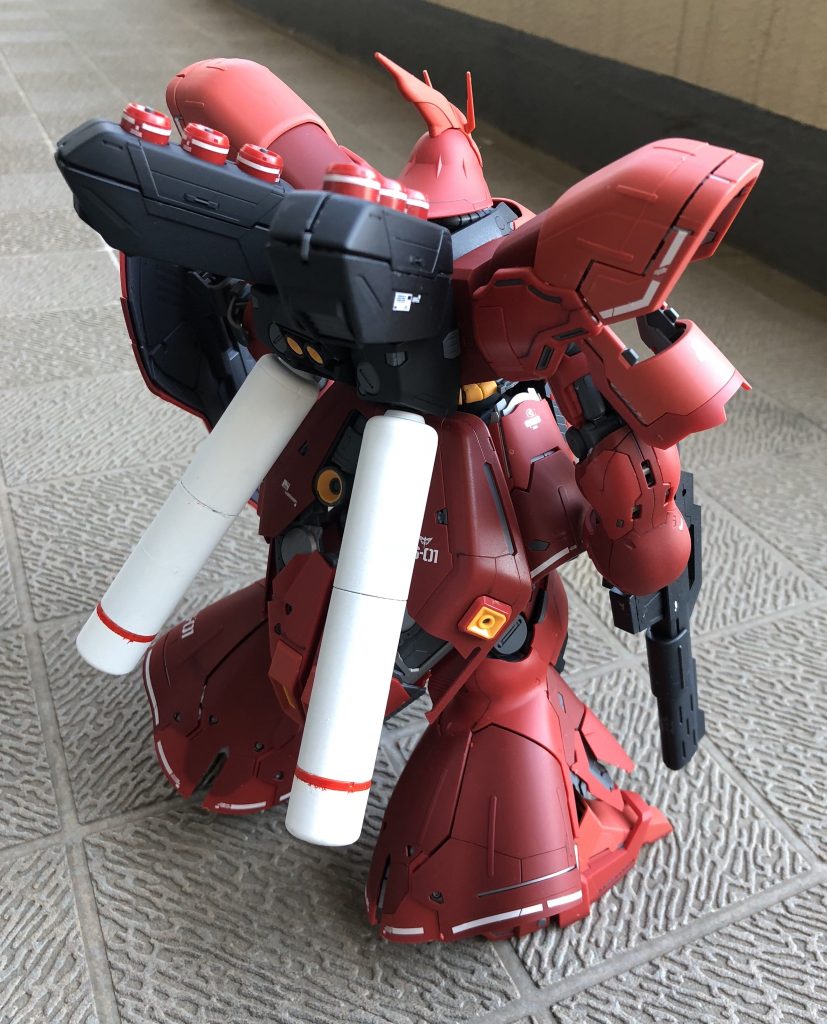 プロペラントタンクを白く塗装しています。