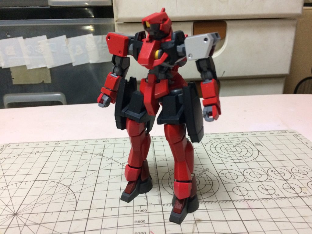 フェイバリットカラーの赤と銀で塗装(プロトタイプ