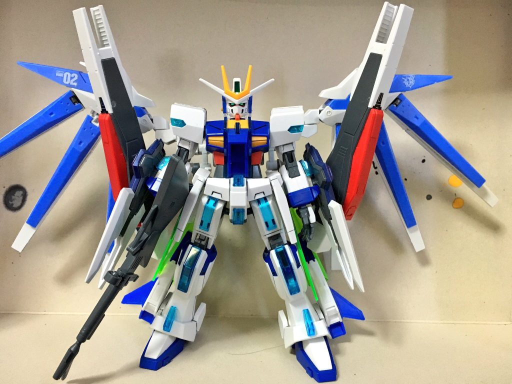 ## エクストリームtype-νグランサFX
エクストリームがAGE-FX、AGE-1フルグランサ、Hi-νガンダムヴレイブの力を取り込んで極限進化した姿
速度、攻撃、防御、バランスの全てを兼ね備えている。
現在ではこの姿は再現不可(原初に帰り、再進化した為)