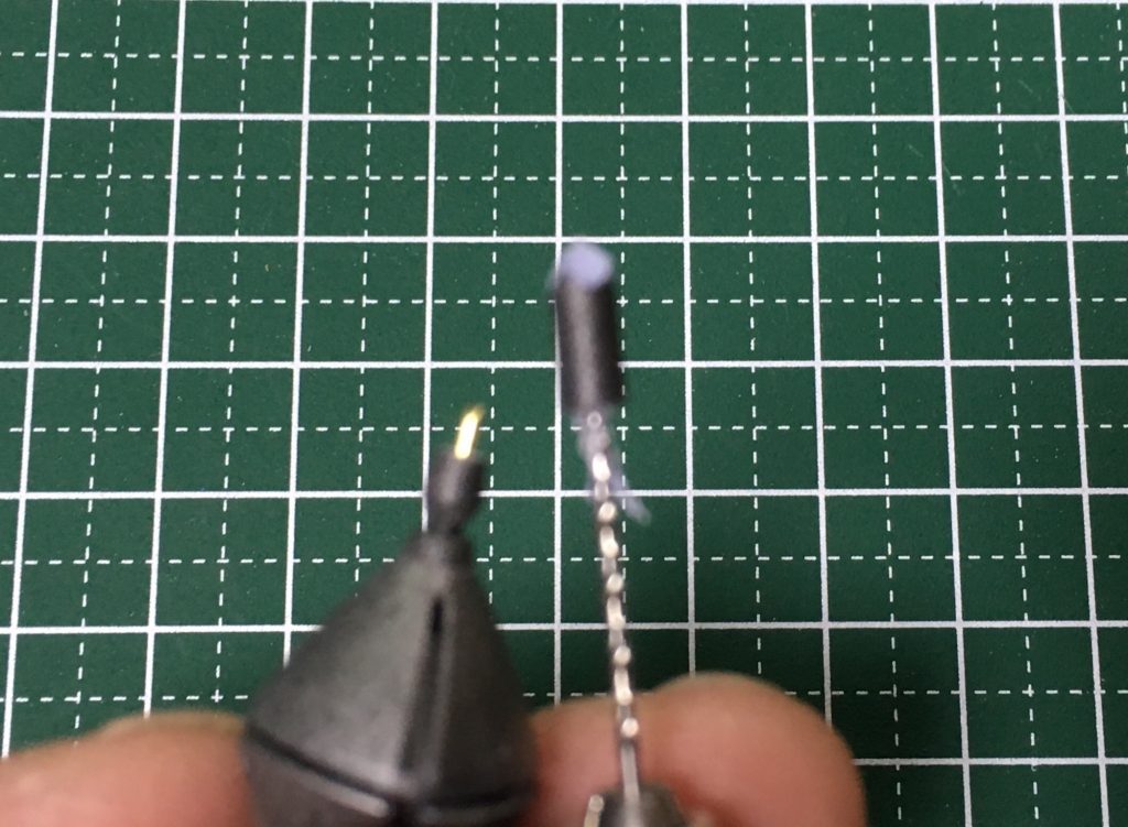 ツノ?アンテナ?延長工作と尖らせます