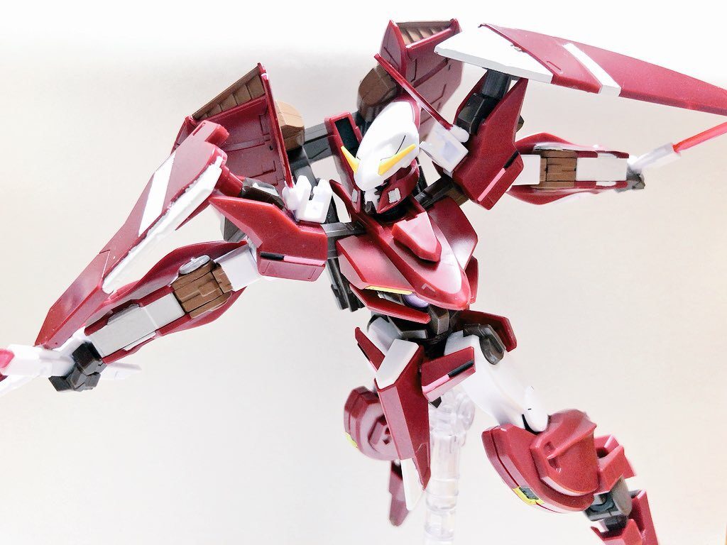 ビームサーベルで攻撃
あまりビームサーベルを使ってるイメージがない