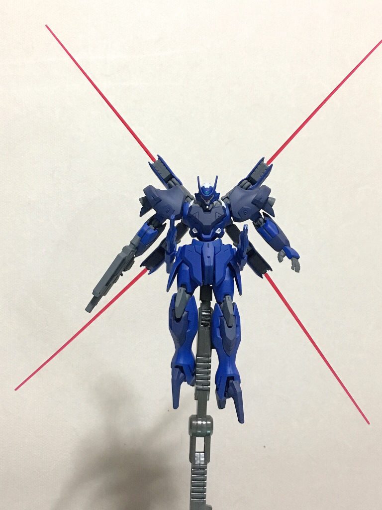 そしてこのポーズ
このアームドアームをグワッと開いている姿がとてもかっこいいんですよね。お気に入りのポーズです