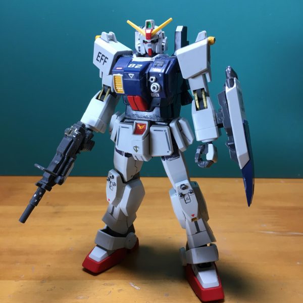 陸戦型ガンダム