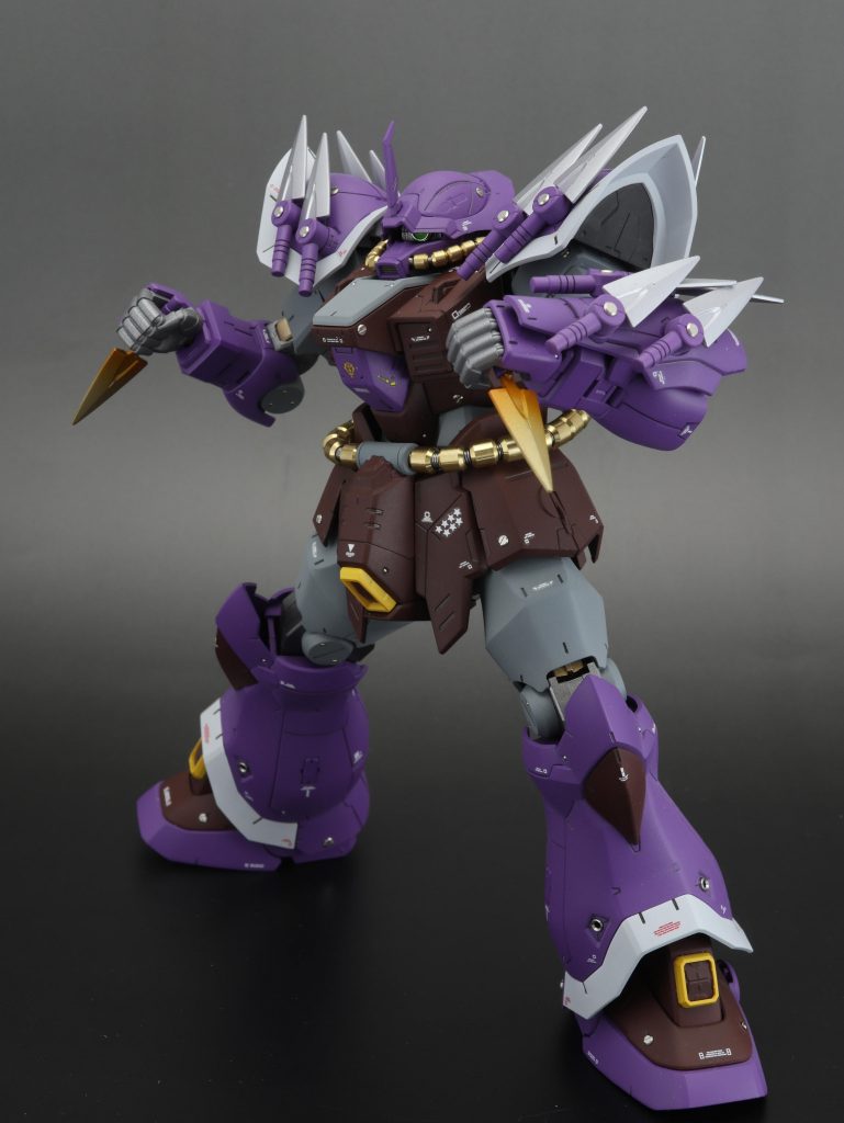 ヒートダートの赤熱状態はグラデ塗装で再現しています