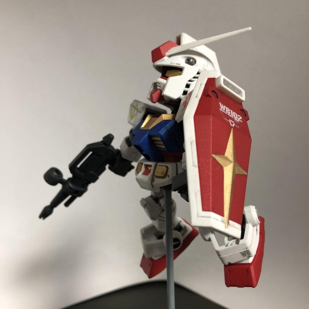 ちっこいけど、スタイルのいい、白い奴–5枚目/制作者：生ける屍