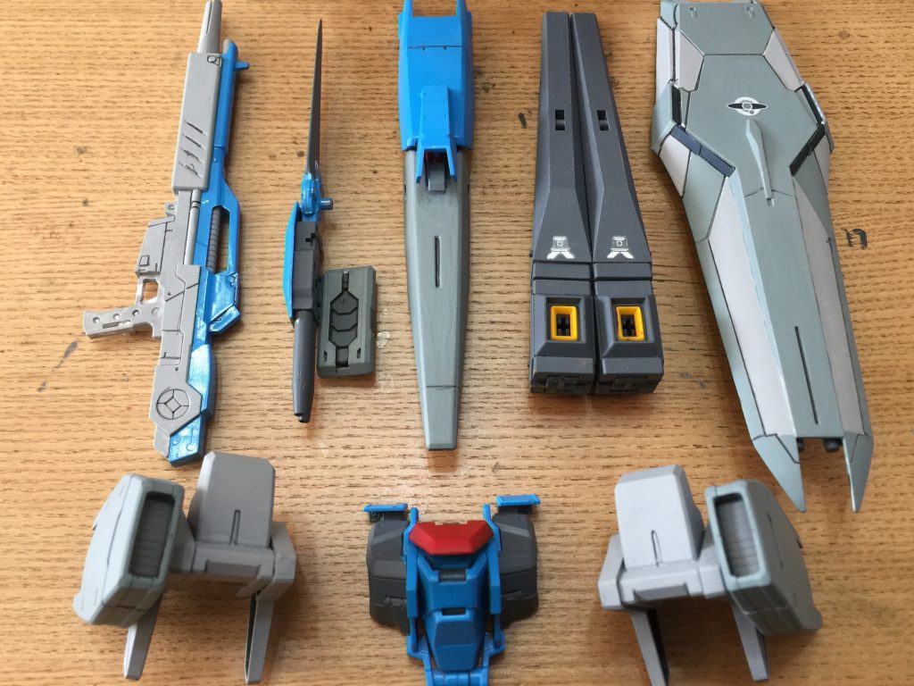 パージ装甲は胸部はデュエル
脚部スラスターはグレイズ
ソードは購入キャンペーン品