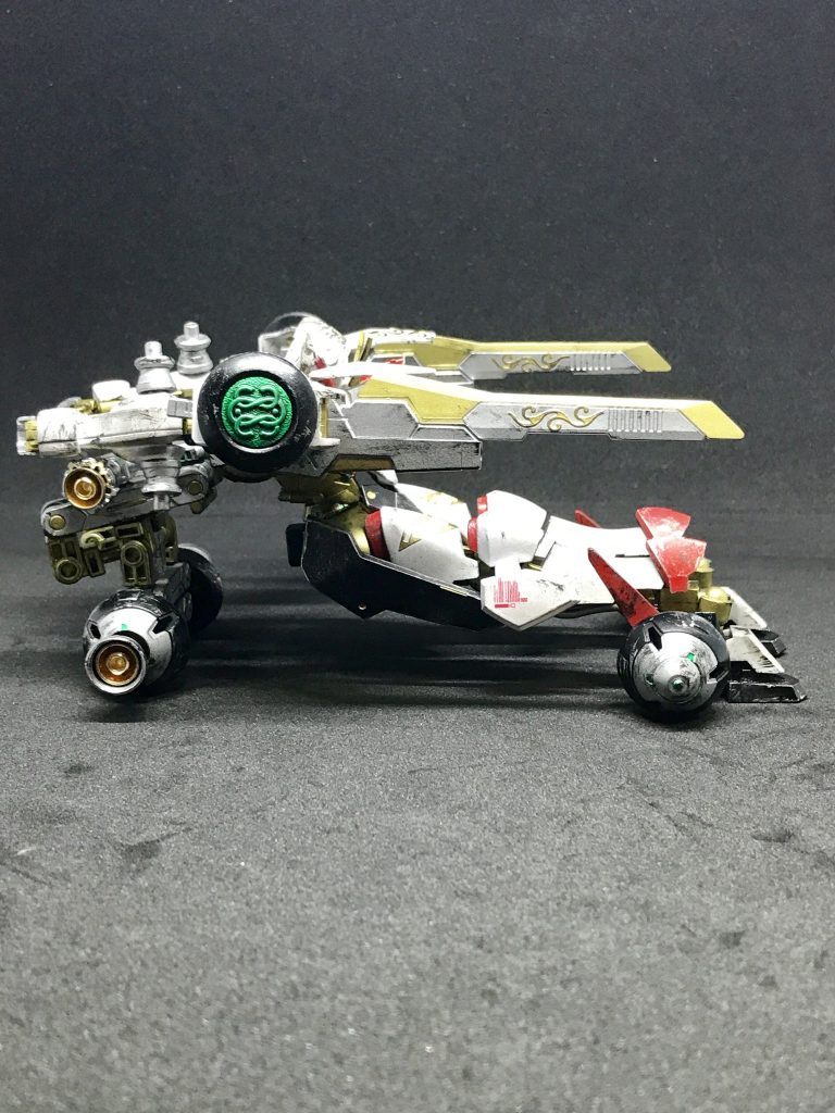 ガンダムラグナ–7枚目/制作者：komurofactory