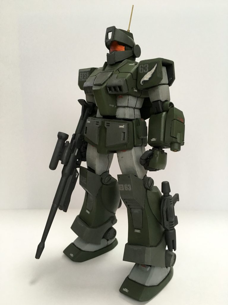 基本的に皆さんと同じくHGUCにMSVのパーツを移植しています。デカールはなるべく暗い色が欲しくてMGボール用の物を使用しました。