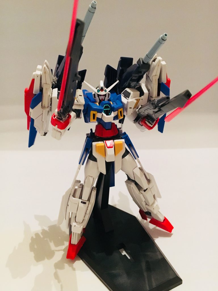 ビームサーベルをつけられます。