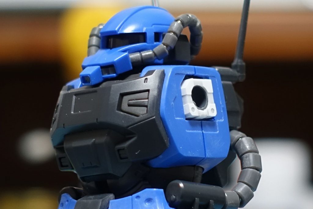 ワキのポリパーツを隠しつつフレームっぽくディテールアップ