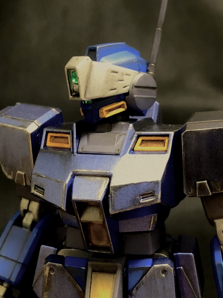 ヘッド及びバストアップです。