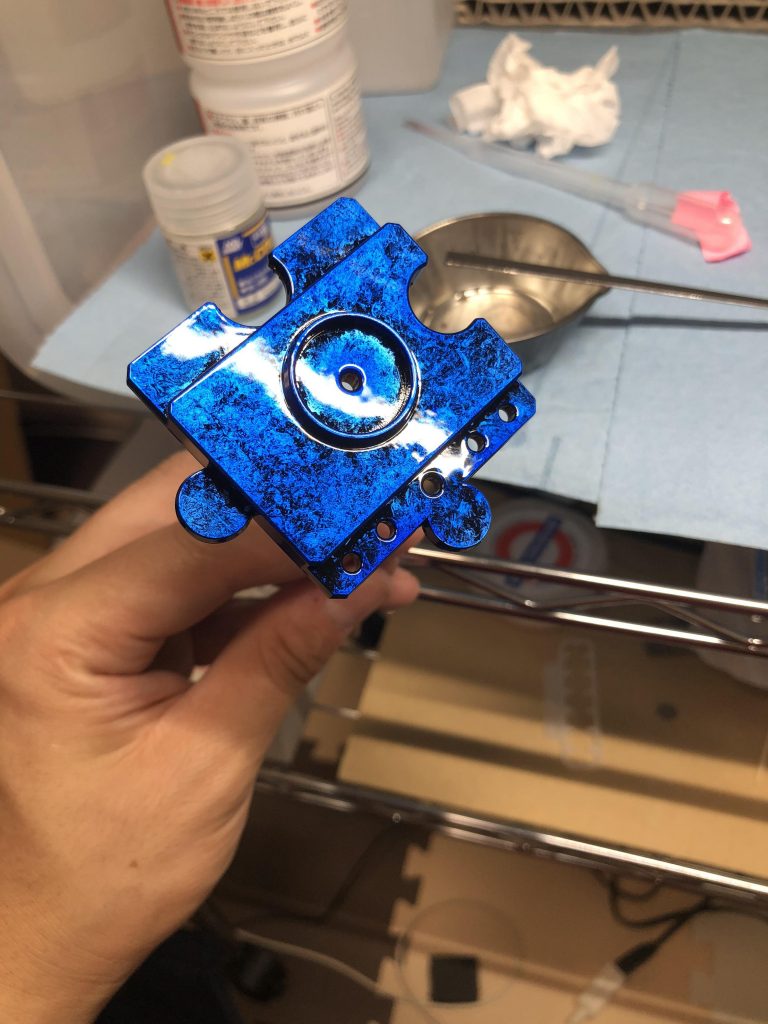 ウルトラマリンブルーはきれいですね!