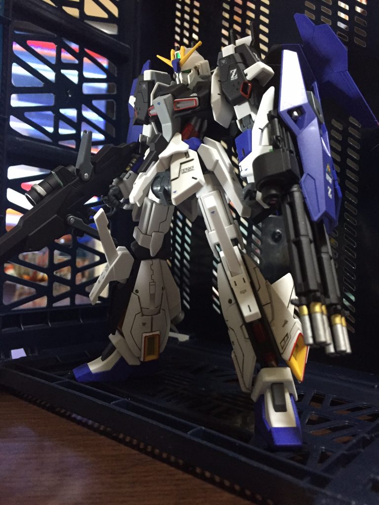 ロンドベル治安維持遊撃部隊
アストライア隊所属
チームライトニング
Zガンダム 参式
マサキ.キョウスケ少尉搭乗機