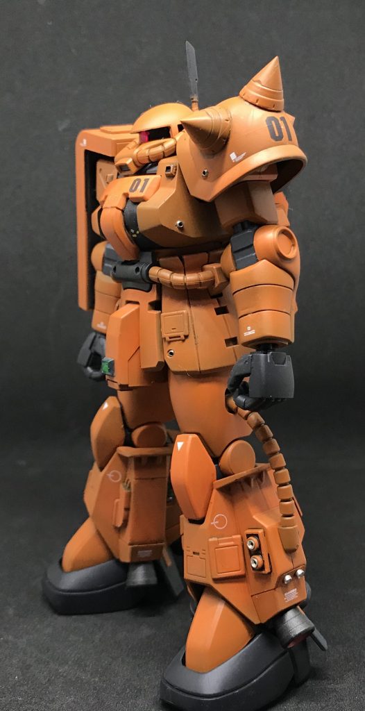 スパイクはビルダーズパーツのMSスパイクの基部とコトブキヤのスパイクを組み合わせています。