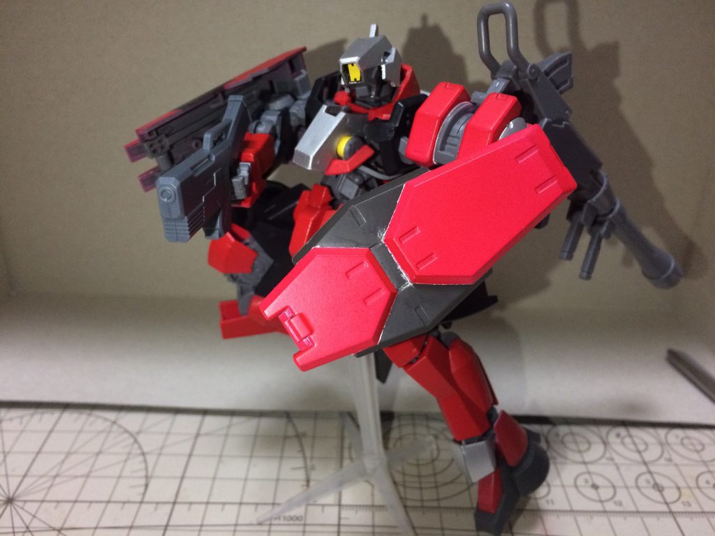 牽制用のハンドガン