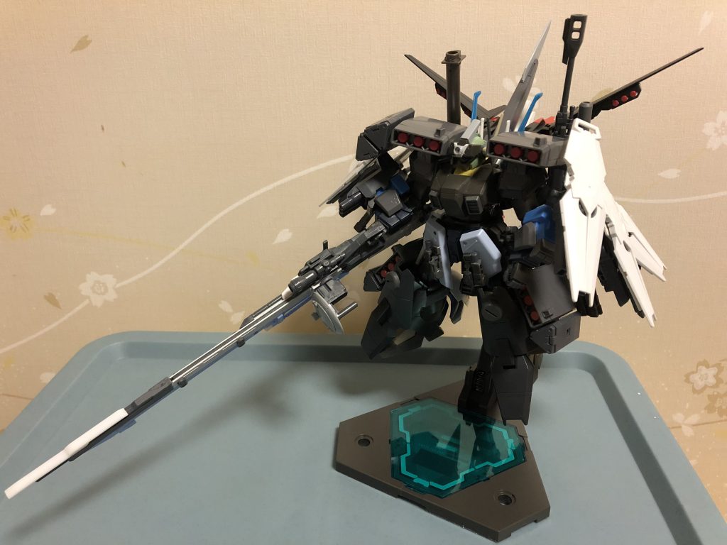 塗装前の写真をいくつか。ミキシングはどこにどのパーツ使ってるのか見るのも楽しいですよね。