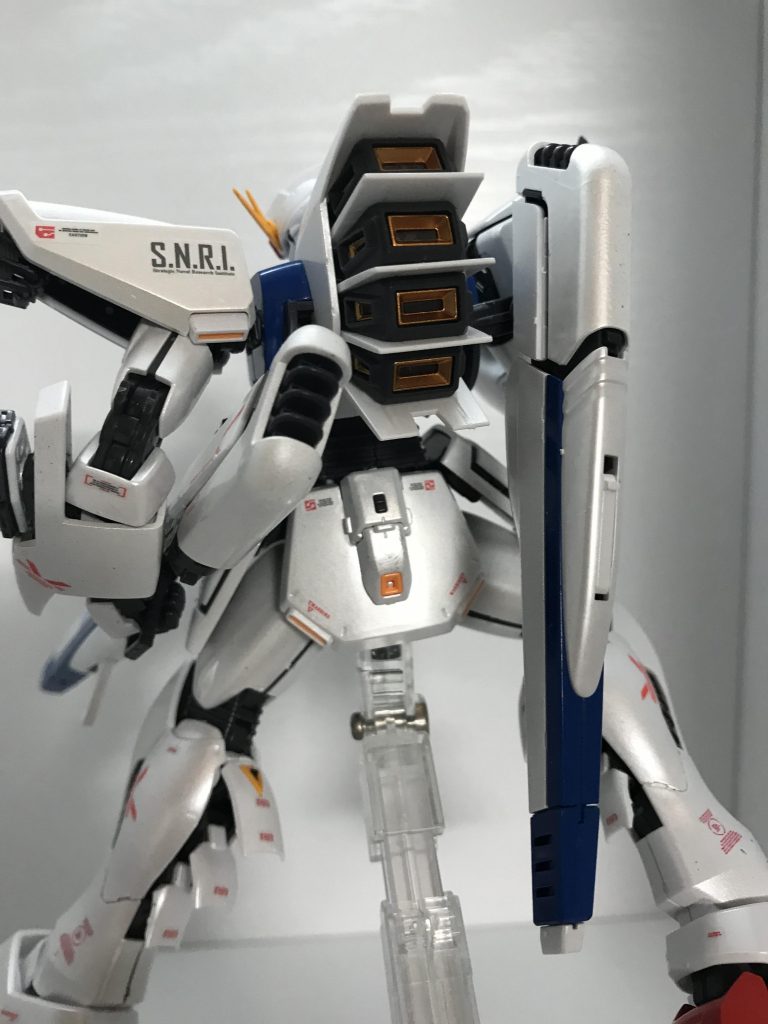 MG ガンダムF91 ver.2.0 パール塗装とオリジナルデカール仕上げ–6枚目/制作者：モルガナ