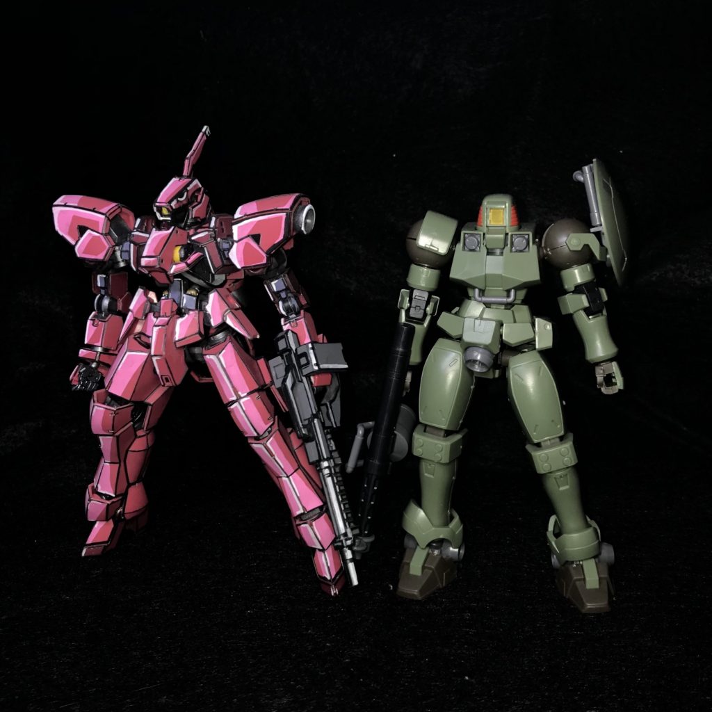 素組みのリーオーと比較。