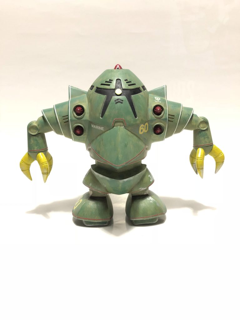 まえ 完璧なプロポーション。 文句のつけようがありません。