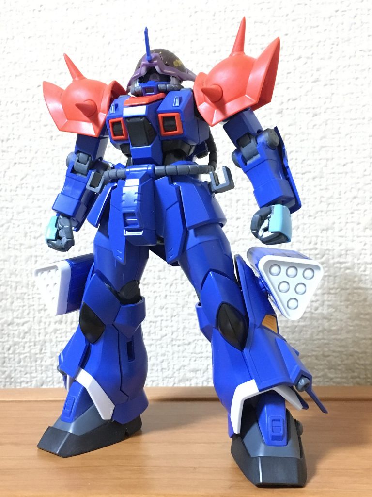 塗装前の全体像です。