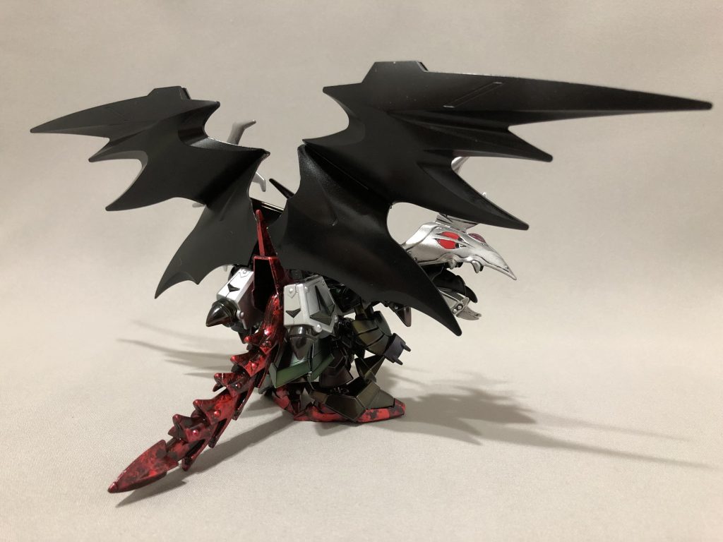 背部は特に弄っていません。
羽根の内側のシャープ化が大変でした。