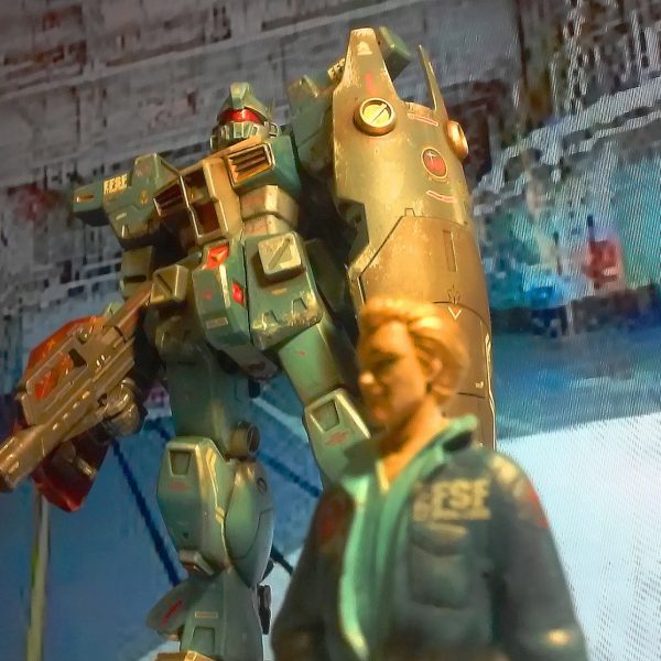 慌てず慎重に急げ！（サウス・バニング大尉談）　ジム・カスタム　改　バニング大尉専用試作機