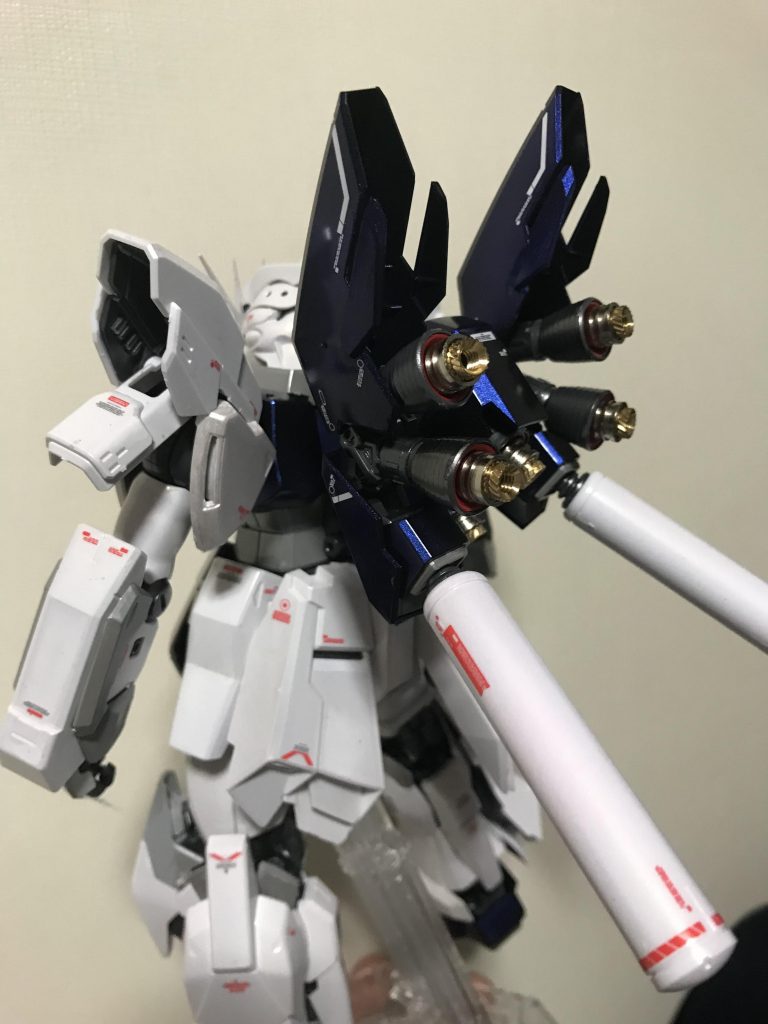 MG シナンジュ・スタイン オリジナル仕様、パール、偏光塗装(アムロ専用機風)–7枚目/制作者:モルガナ