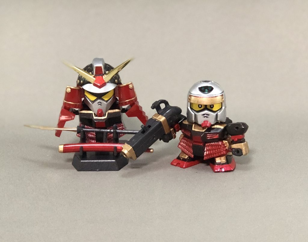 武具一式と軽装タイプ