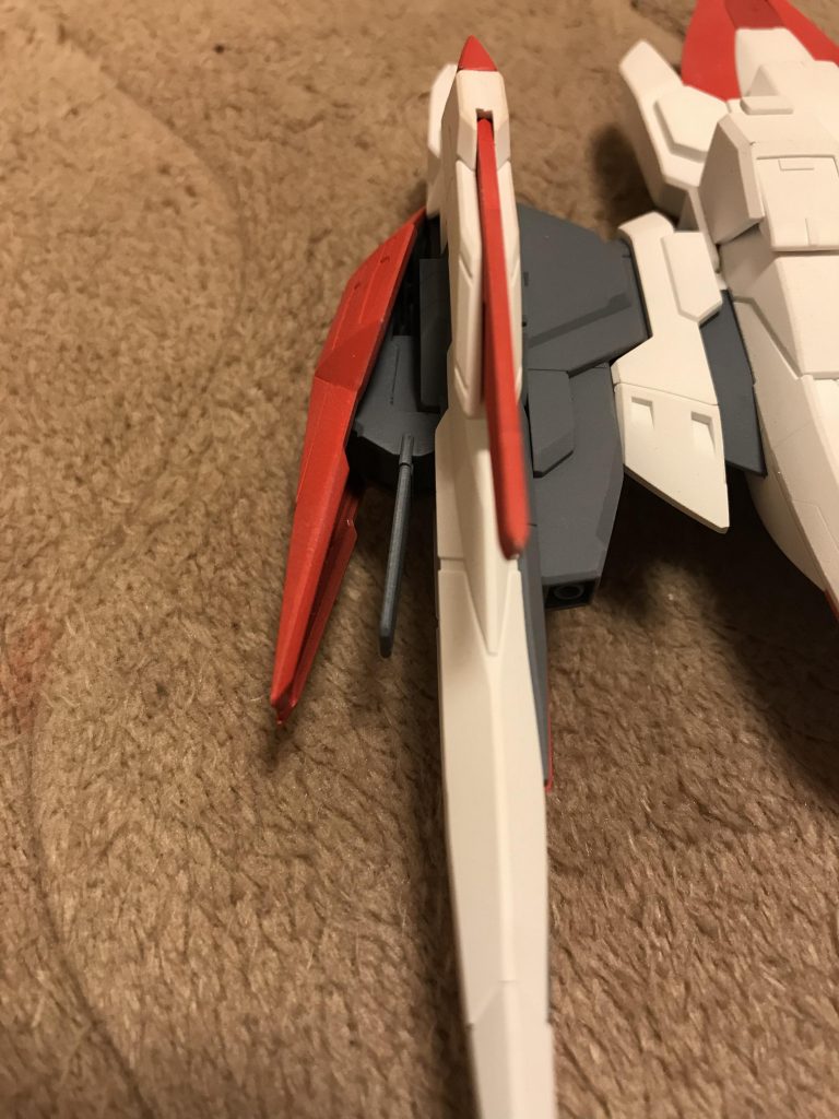 バインダーの展開ギミックついてるのがすごい…