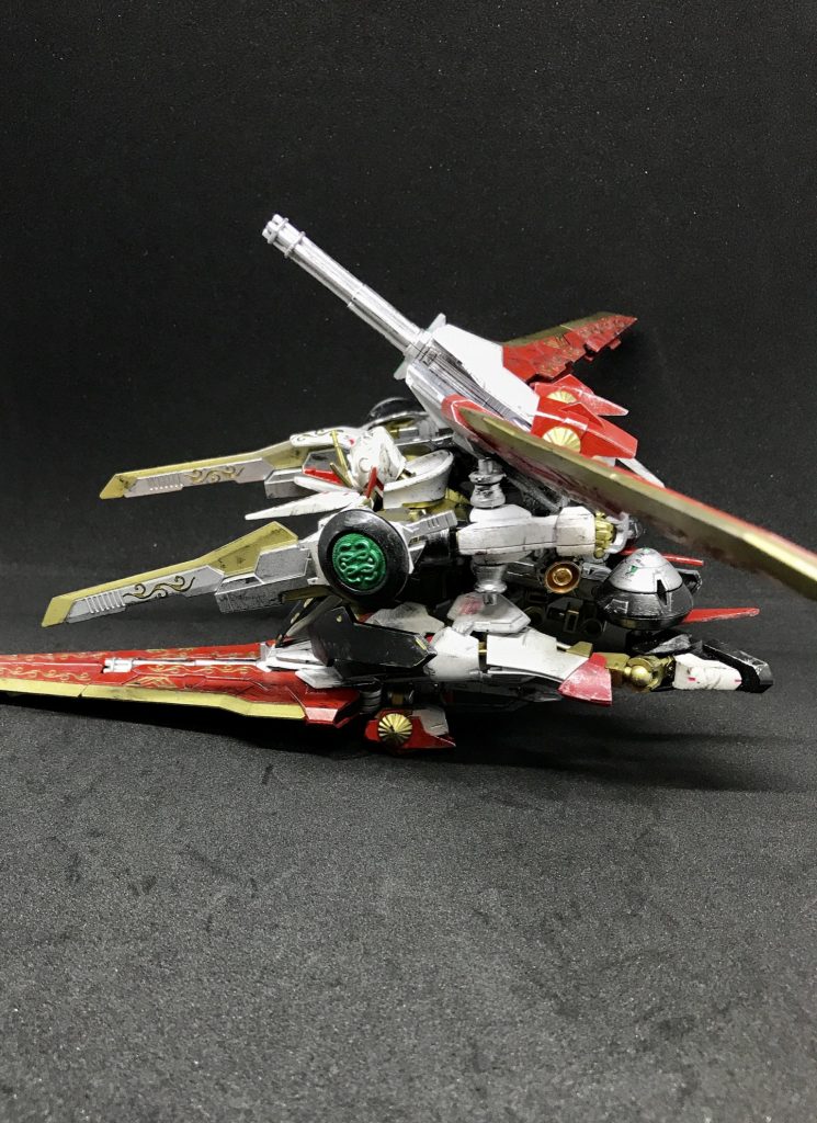 ガンダムラグナ–9枚目/制作者：komurofactory