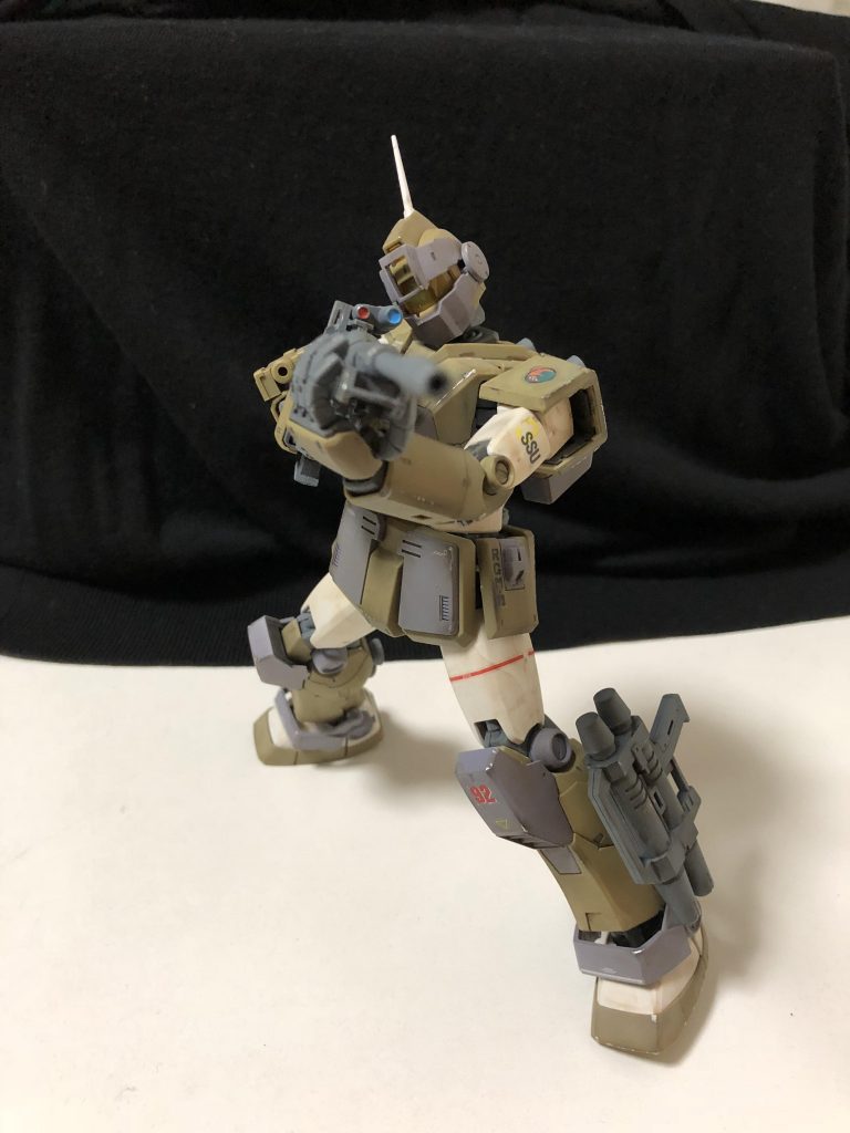 ライフルもカッコよく決まります。