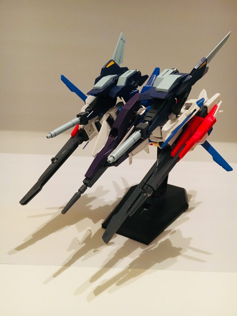 真ん中が寂しいのでマグナムのライフルつけたらやりすぎ感がハンパなくなってしまった(*_*)