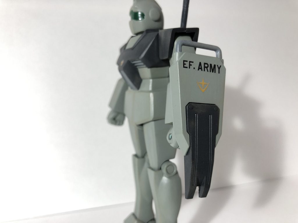 陸戦型シールド。
デカールもしっかりとつけてます。