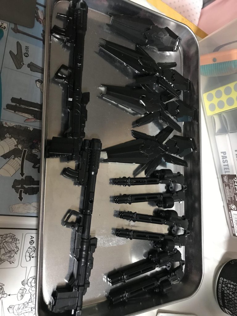 今回は武器から作成していきました。