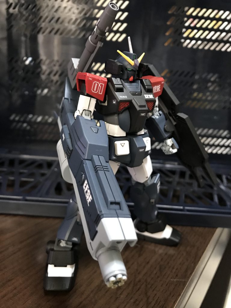 ヘビーガンダム アグレッサー部隊–6枚目/制作者:真樹京介