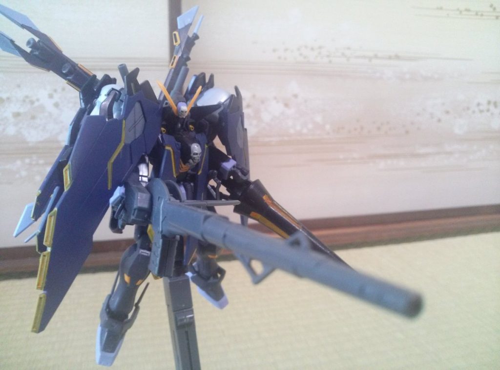 X2のもう一つの武装と言えばバスターランチャー右手のショットランサーと選択式で装備します