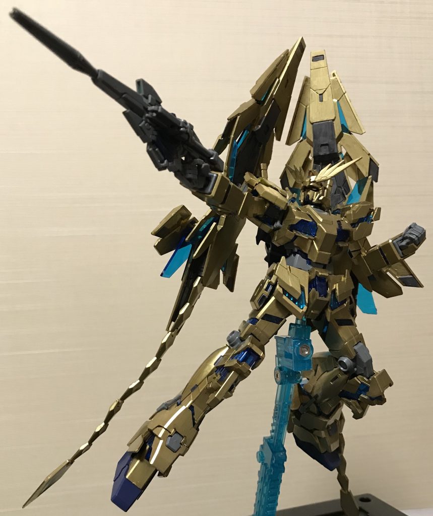 極力ムラは出さないように…したかった。

ところでなんでこのポーズにしたんだろう…